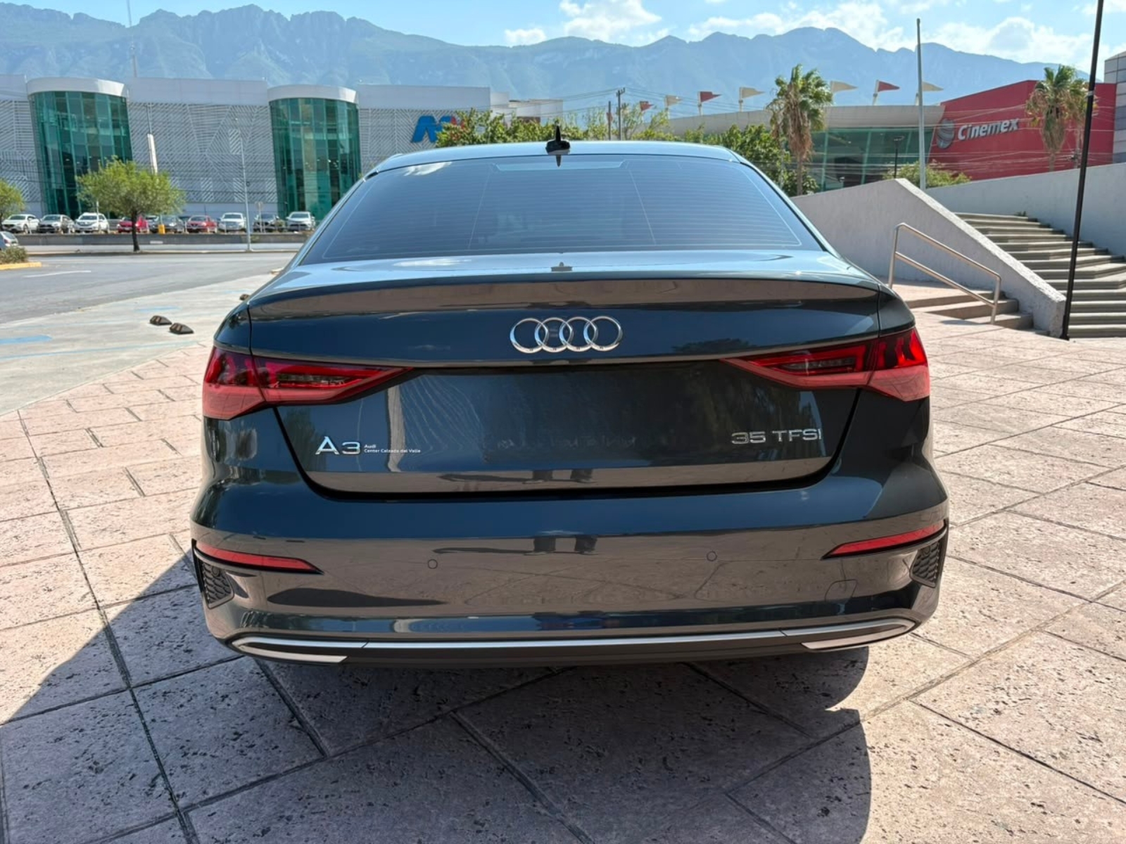 AUDI A3 35 TFSI TIPTRONIC FRONT SELECT 2022 – Image 10