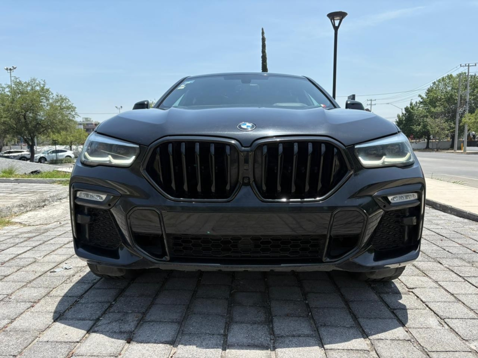 BMW X6 XDRIVE40I M SPORT 2021 – Image 2