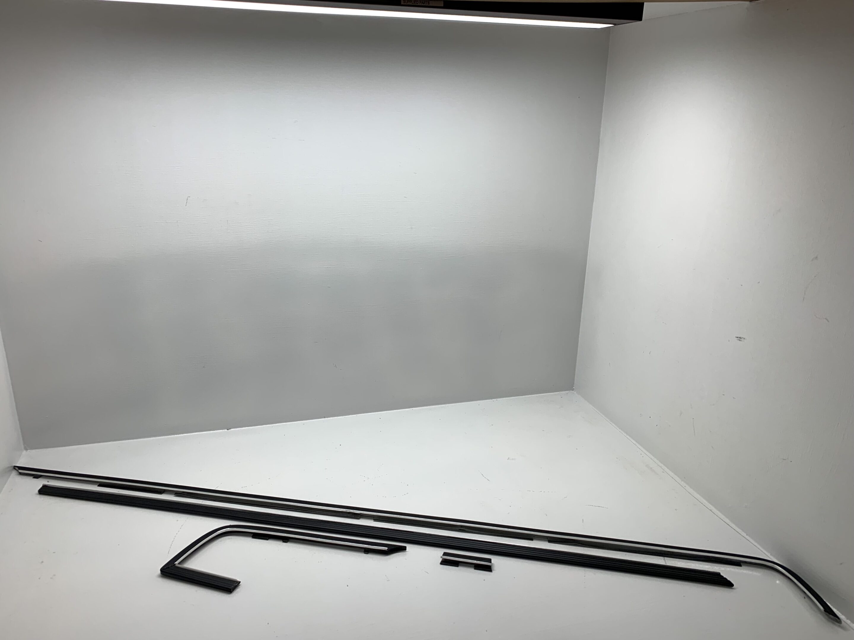 DASH FACE MOULDING/TRIM – Image 3