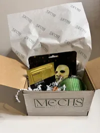 House of Mechs VIP Box – Image 1