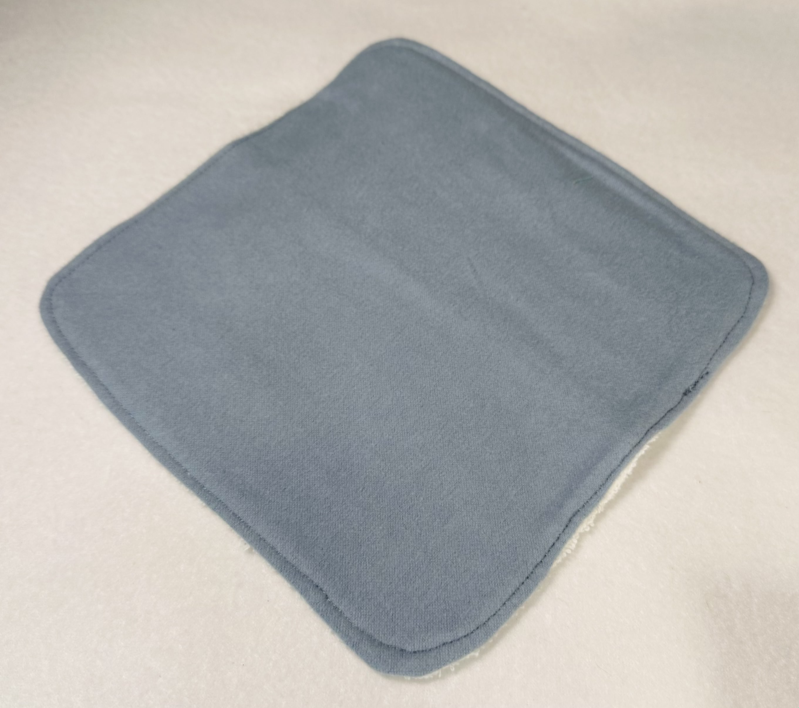Blue-Gray Dino Set – Image 4