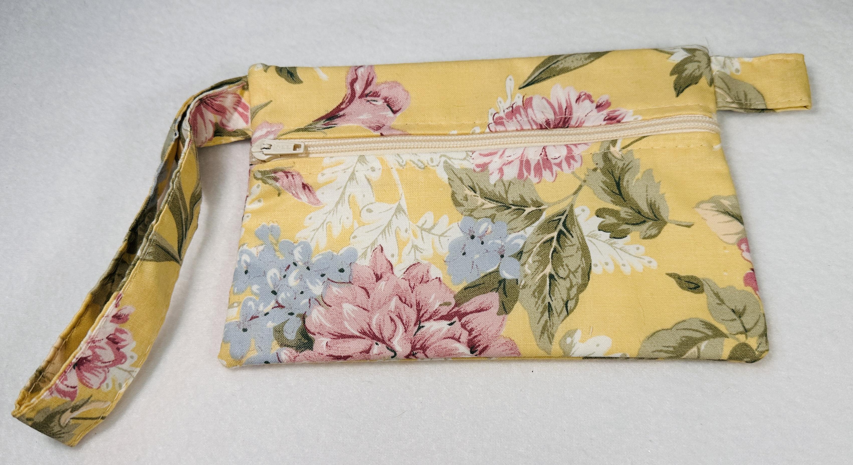 Zippered Wristlet Pouch – Image 1