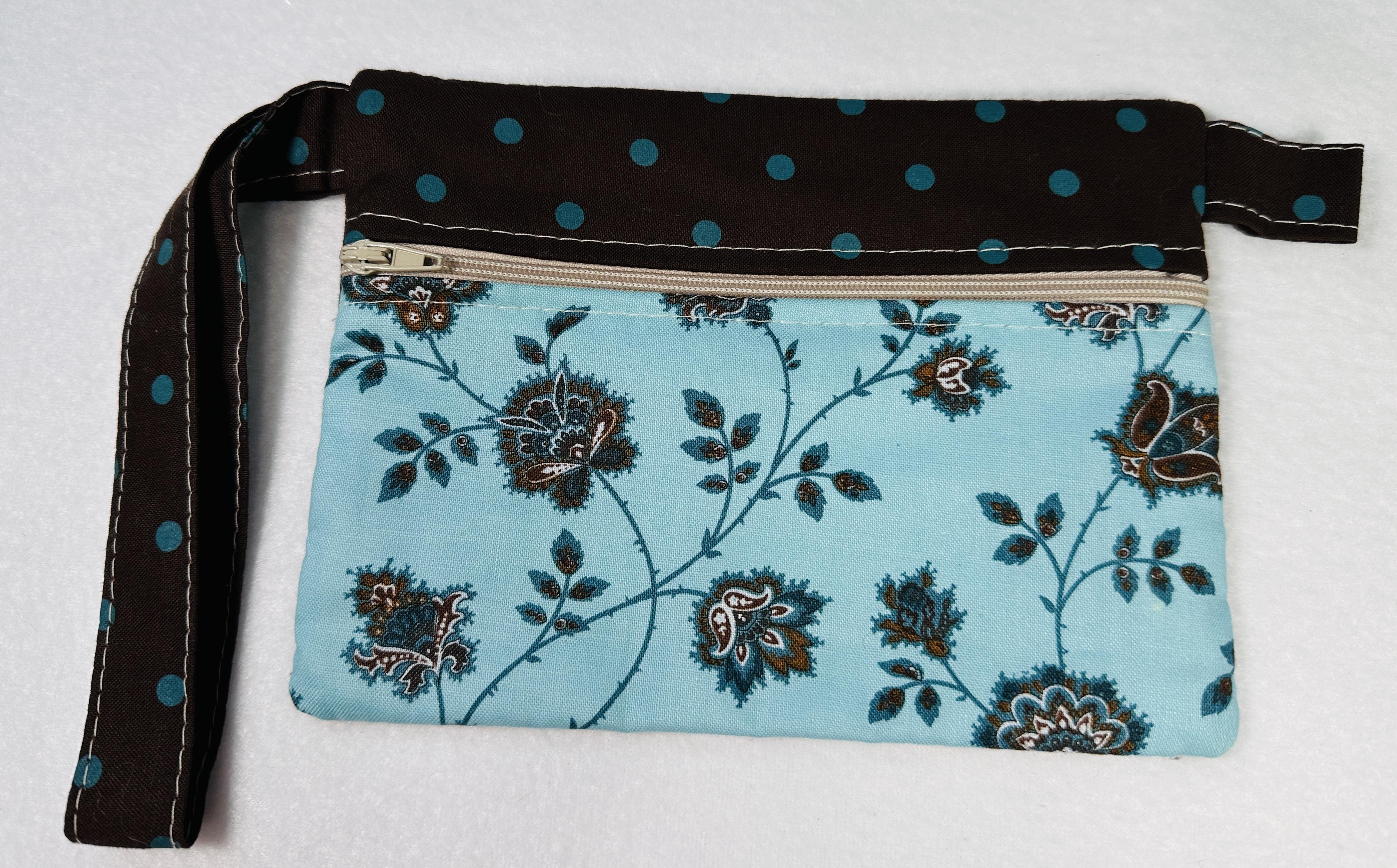 Zippered Wristlet Pouch – Image 1