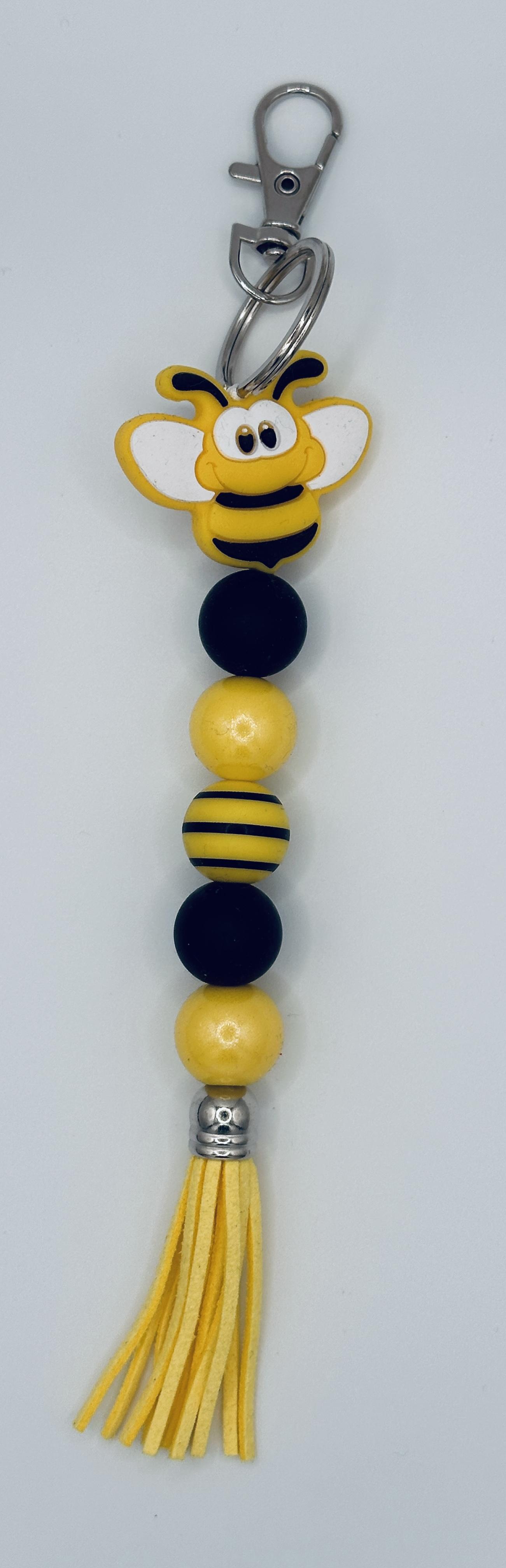 Bee Zipper Pull 2 – Image 1