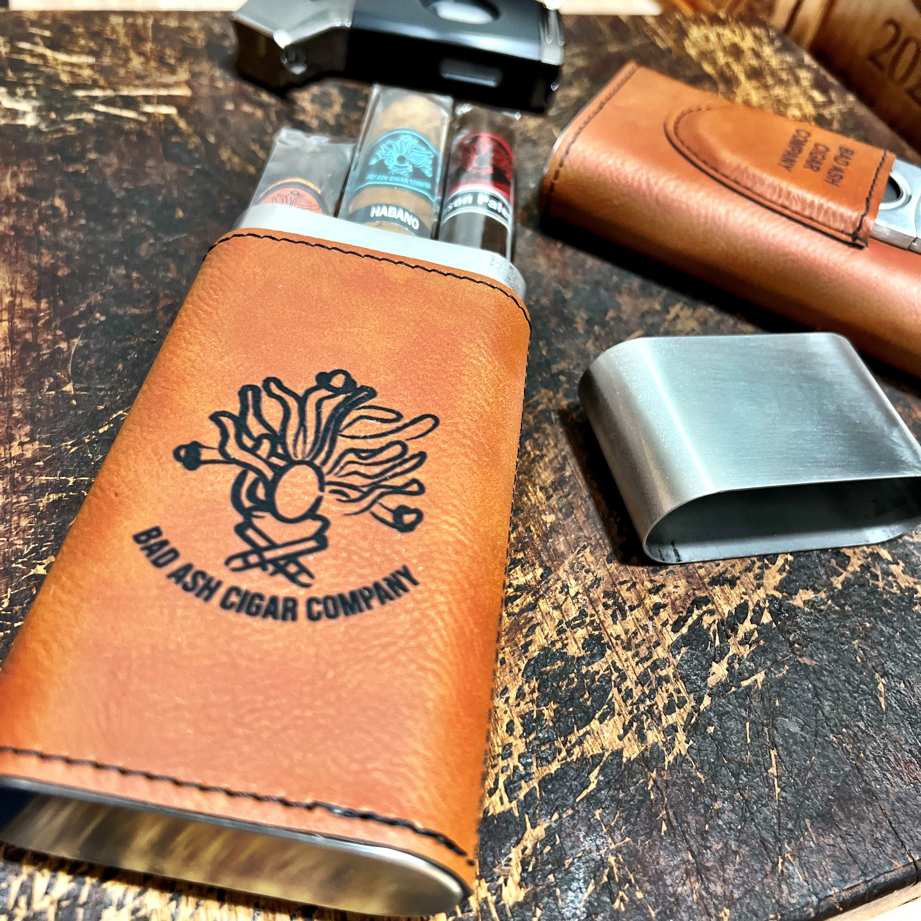 Branded 3 Finger Cigar Case – Image 1