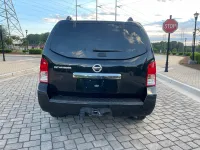 2011 Nissan Pathfinder – Image 14