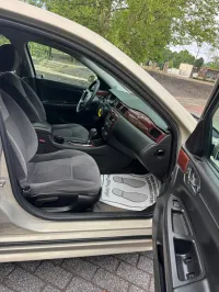 2010 Chevrolet Impala – Image 28