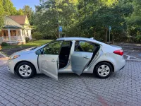 2016 Kia Forte – Image 10