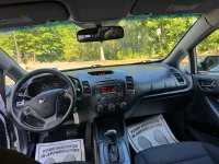 2016 Kia Forte – Image 12
