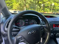 2016 Kia Forte – Image 4