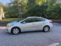 2016 Kia Forte – Image 23