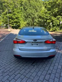 2016 Kia Forte – Image 28