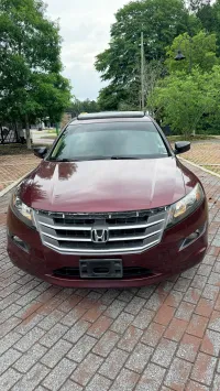 2012 Honda Crosstour – Image 2