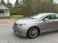 2016 Lincoln MKZ – Image 9