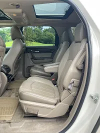 2013 GMC Acadia Denali FWD – Image 9