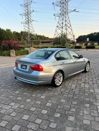 2011 BMW 3 Series – Image 15