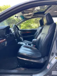 2010 Subaru Outback Limited – Image 10