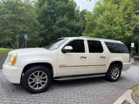 2010 GMC Yukon Denali – Image 10