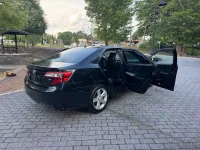 2014 Toyota Camry – Image 30