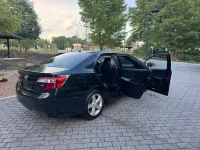 2014 Toyota Camry – Image 31