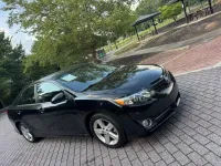 2014 Toyota Camry – Image 10