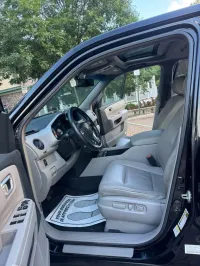 2009 HONDA PILOT – Image 32
