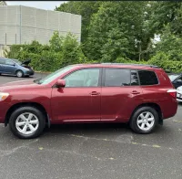 2010 TOYOTA HIGHLANDER – Image 2