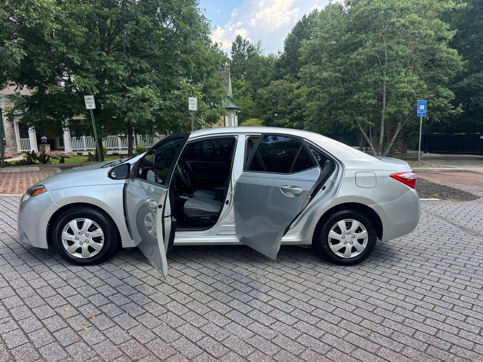 2014 TOYOTA COROLLA – Image 16