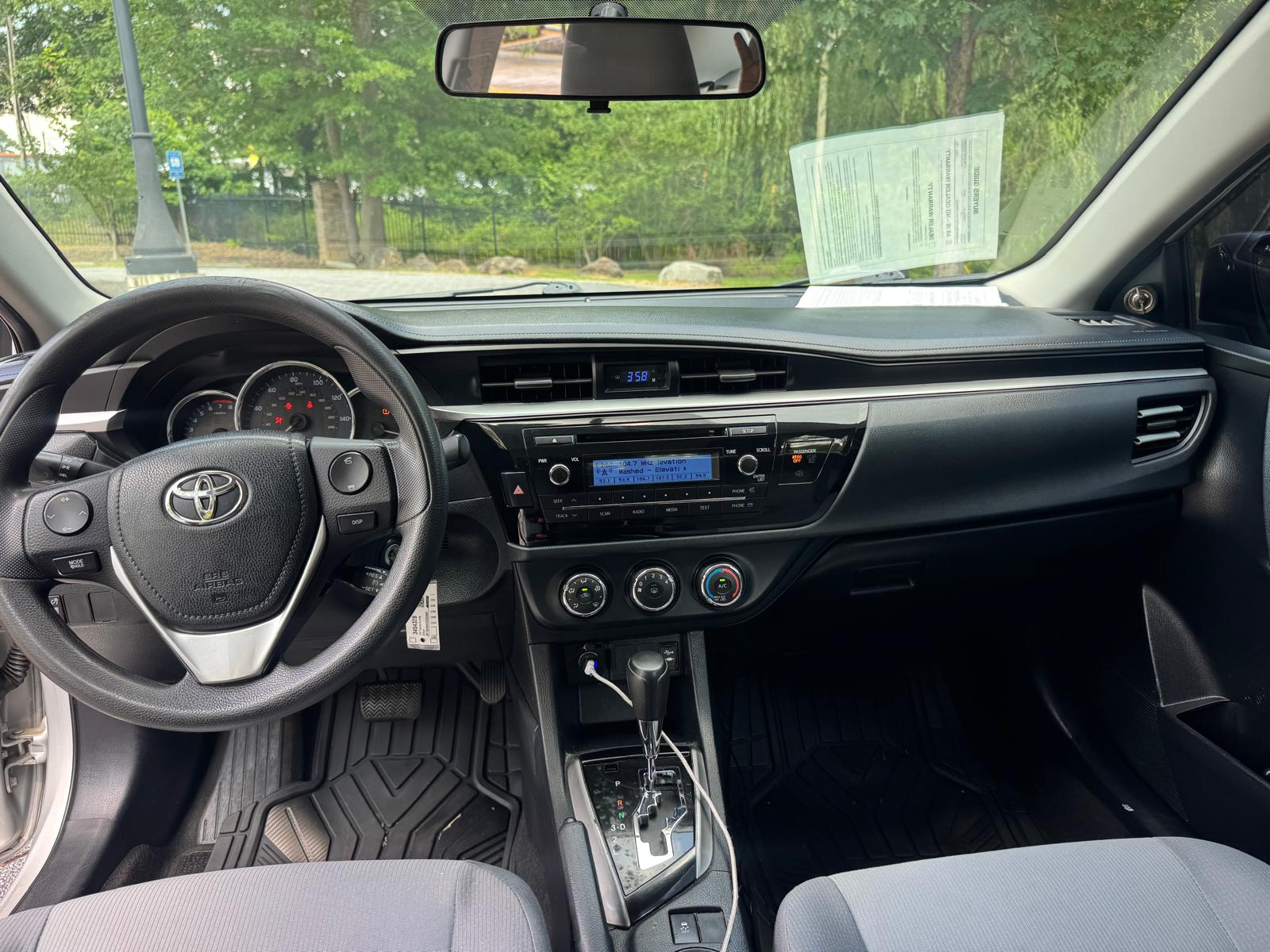 2014 TOYOTA COROLLA – Image 12