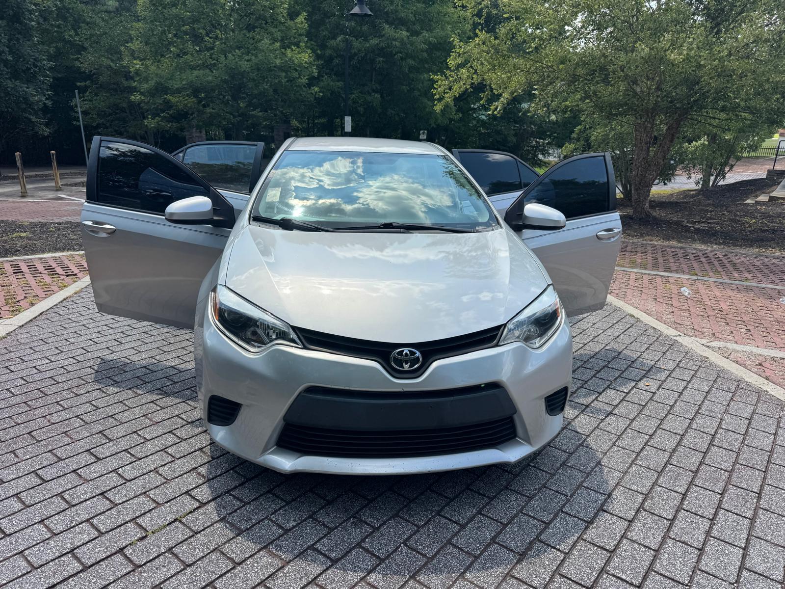 2014 TOYOTA COROLLA – Image 2
