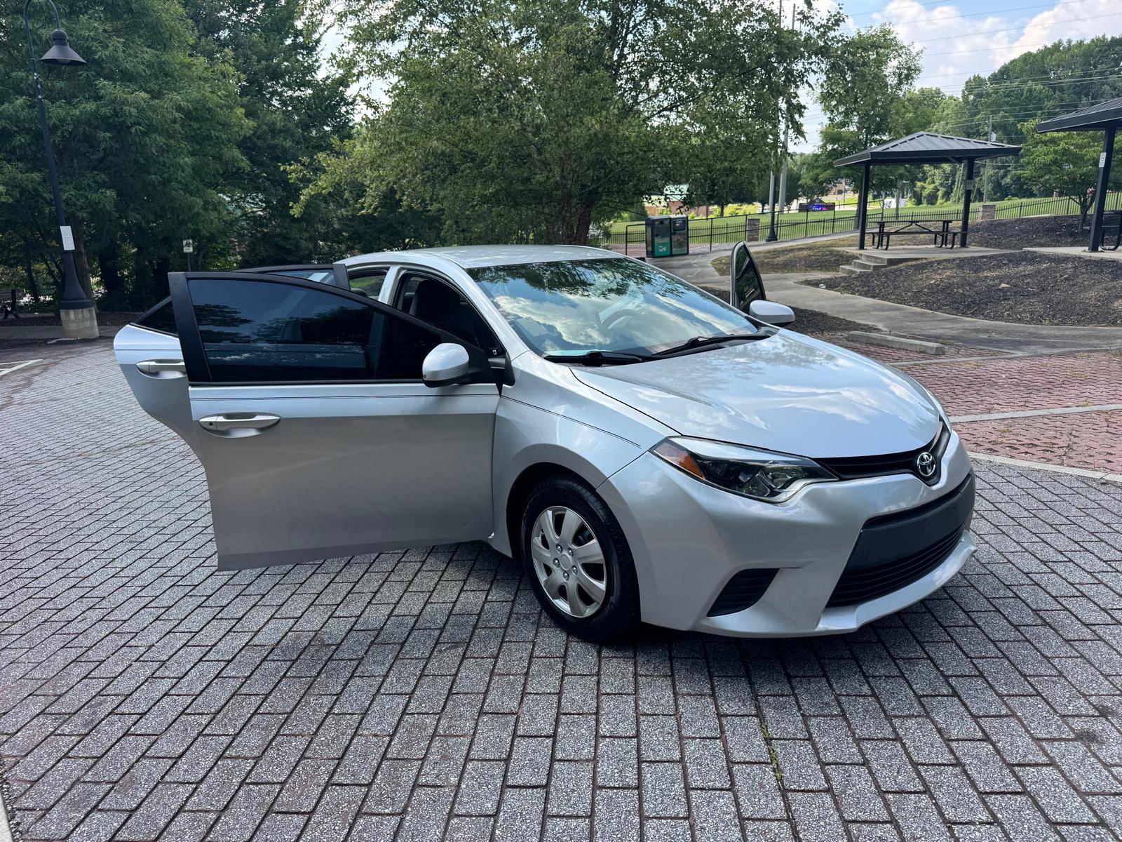2014 TOYOTA COROLLA – Image 1