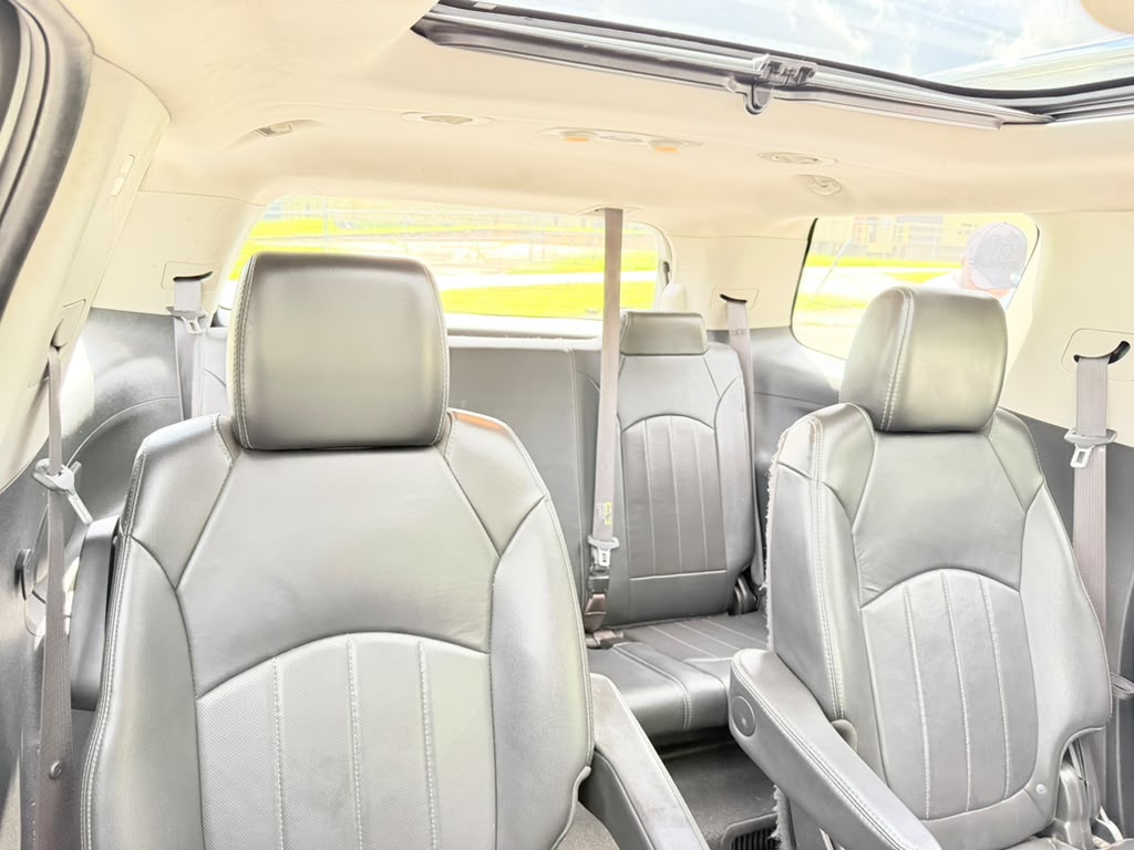 2015 GMC ACADIA – Image 21