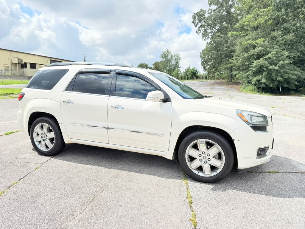 2015 GMC ACADIA – Image 14