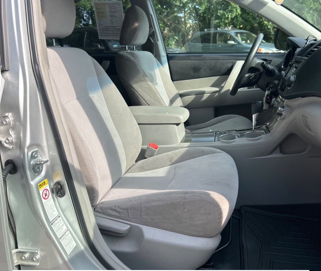 2013 TOYOTA HIGHLANDER – Image 13