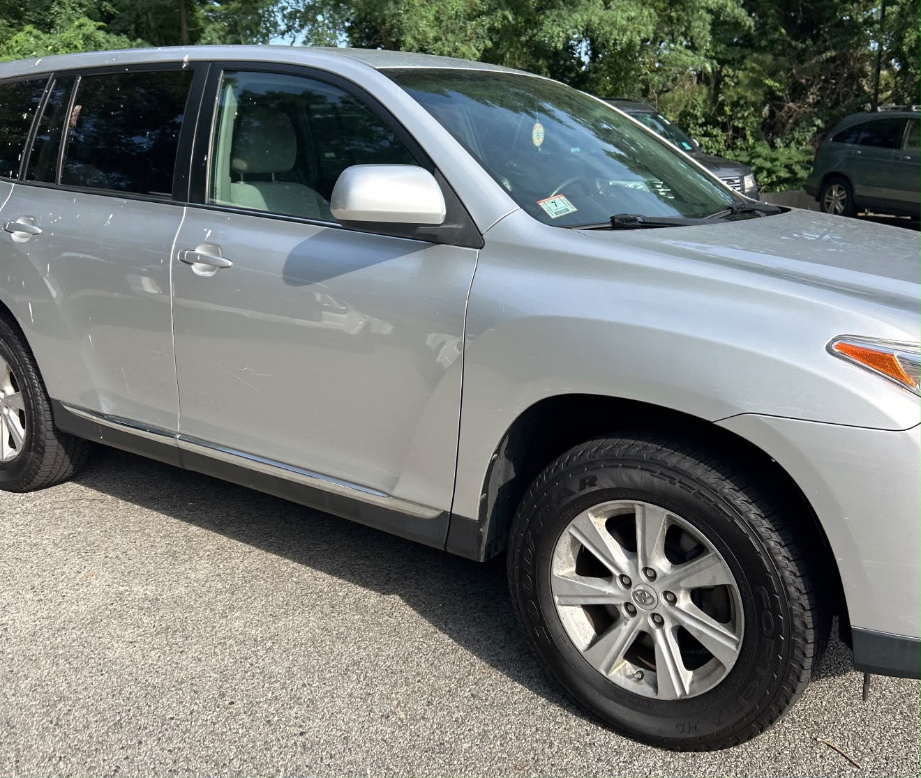 2013 TOYOTA HIGHLANDER – Image 2