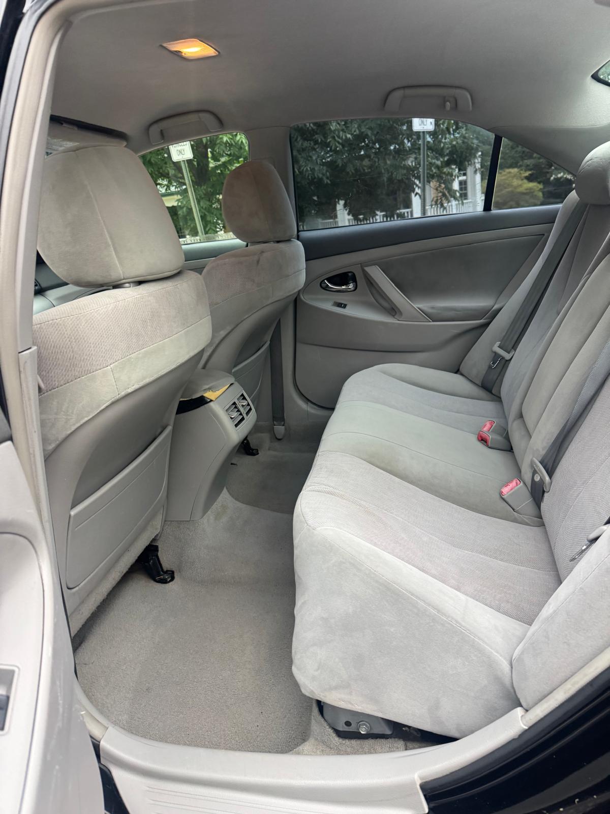 2010 TOYOTA CAMRY HYBRID – Image 17