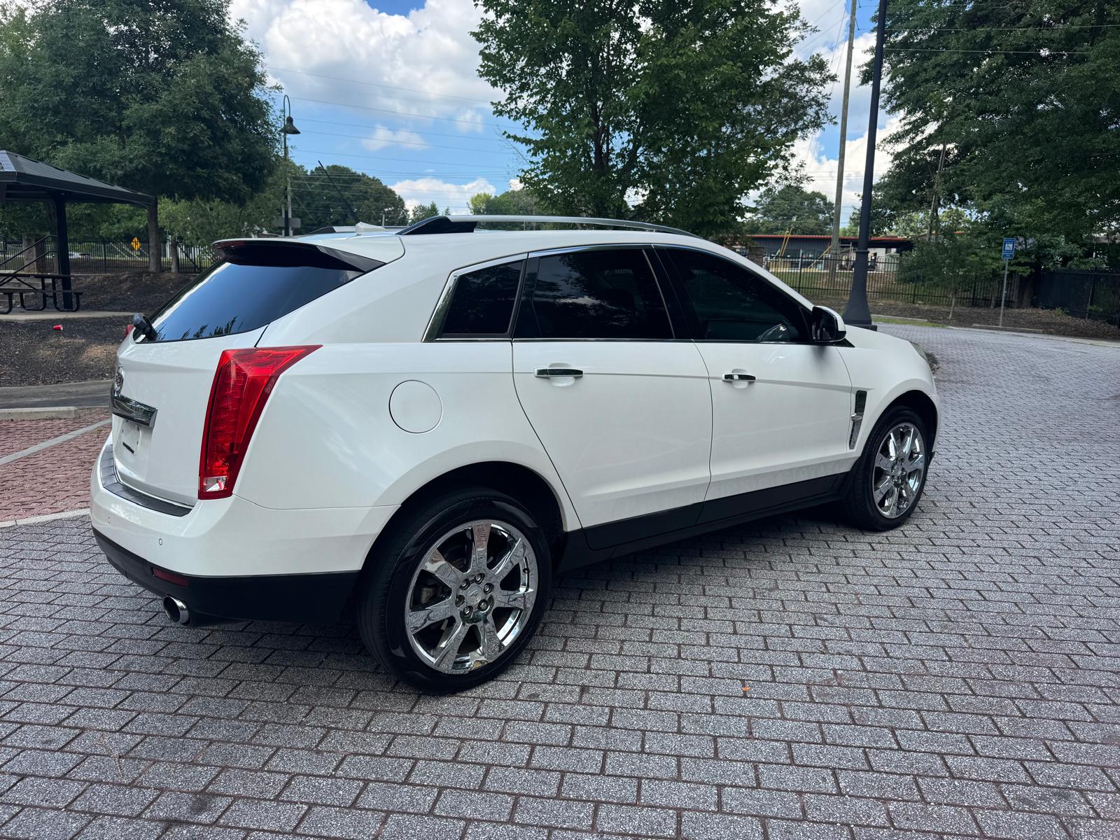 2011 CADILLAC SRX – Image 23