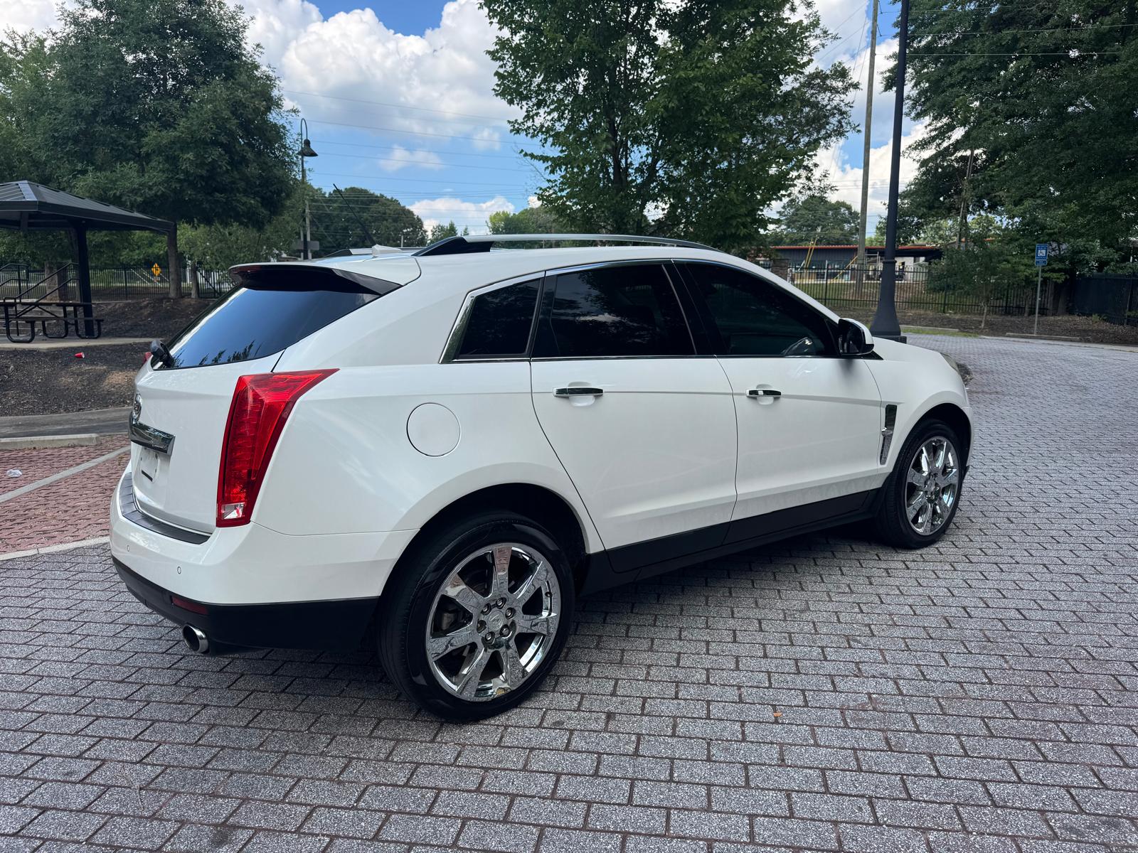 2011 CADILLAC SRX – Image 26