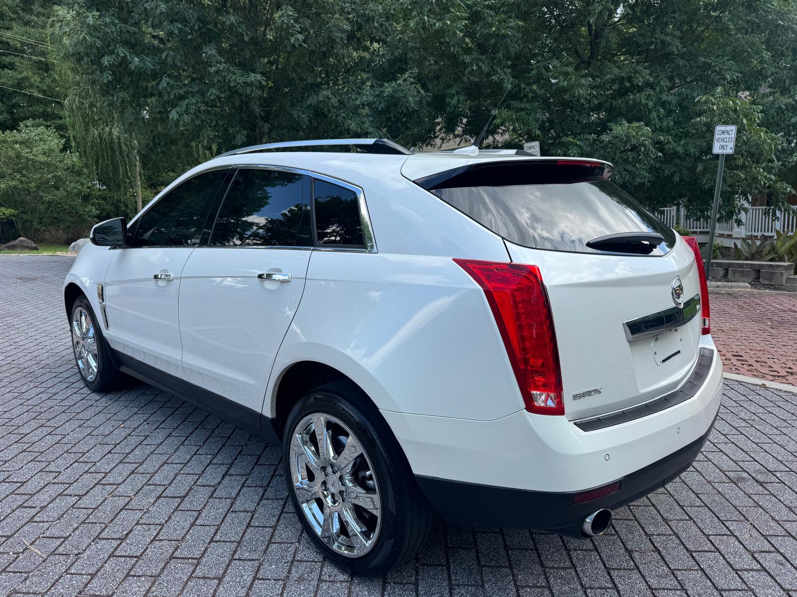 2011 CADILLAC SRX – Image 16