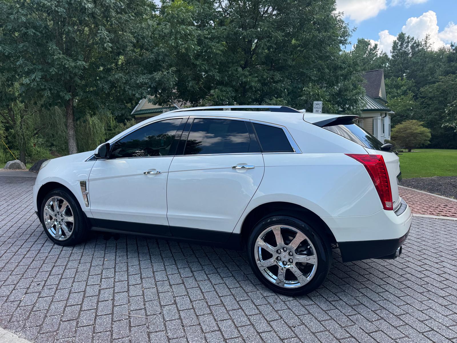 2011 CADILLAC SRX – Image 17