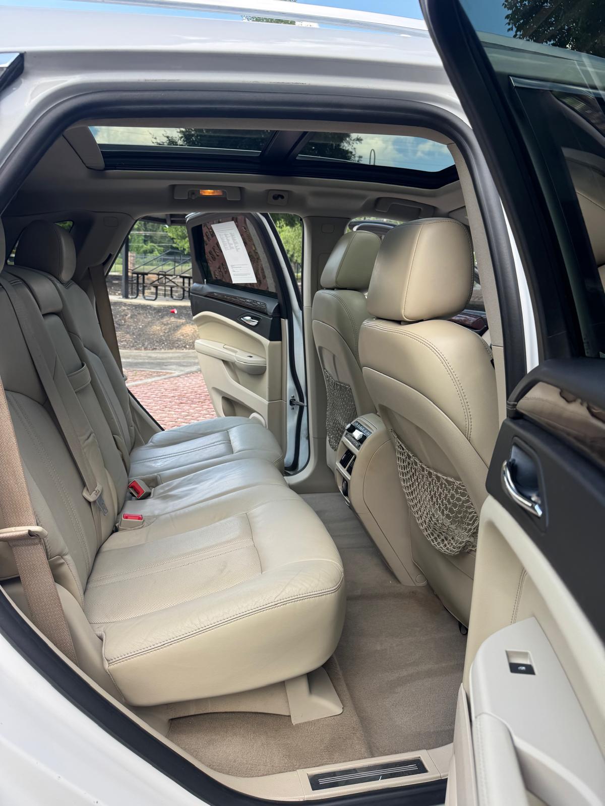 2011 CADILLAC SRX – Image 8
