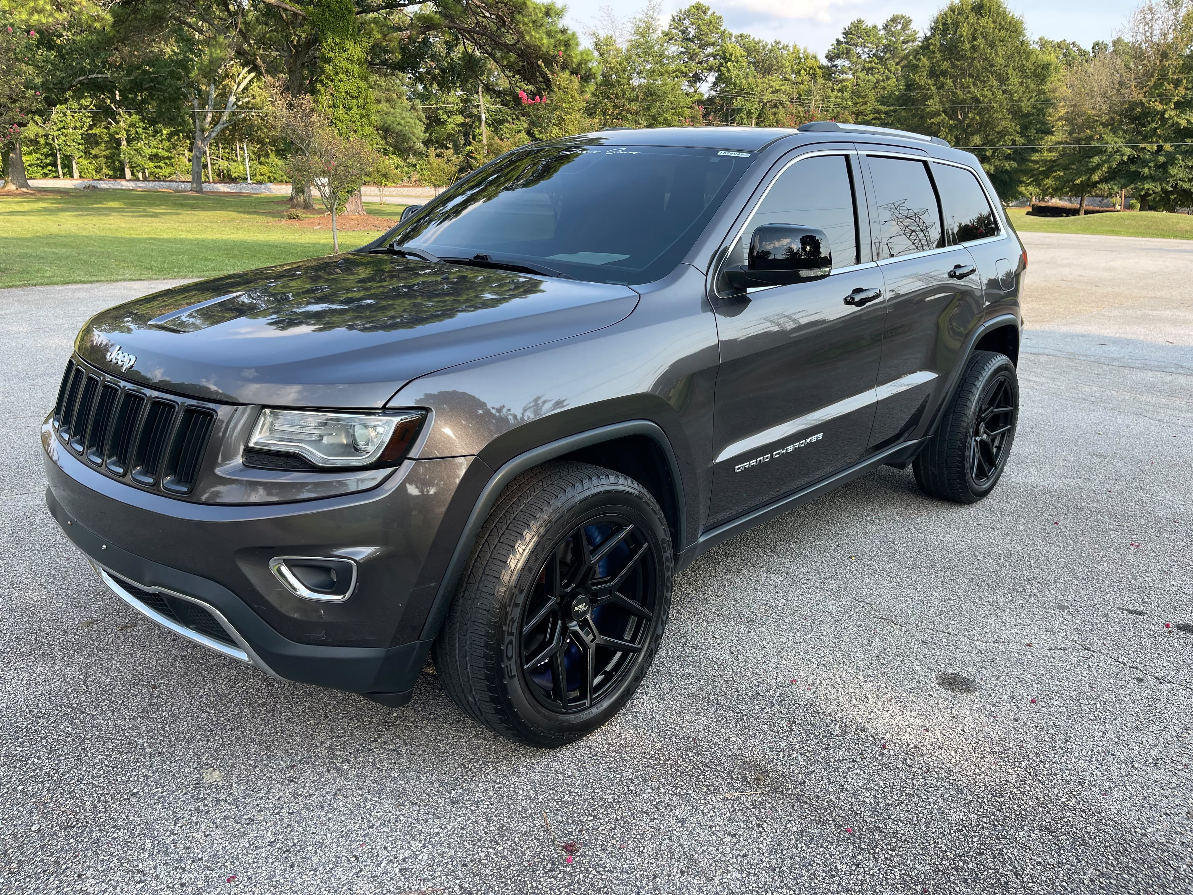 2015 JEEP GRAND CHEROKEE LIMITED – Image 13