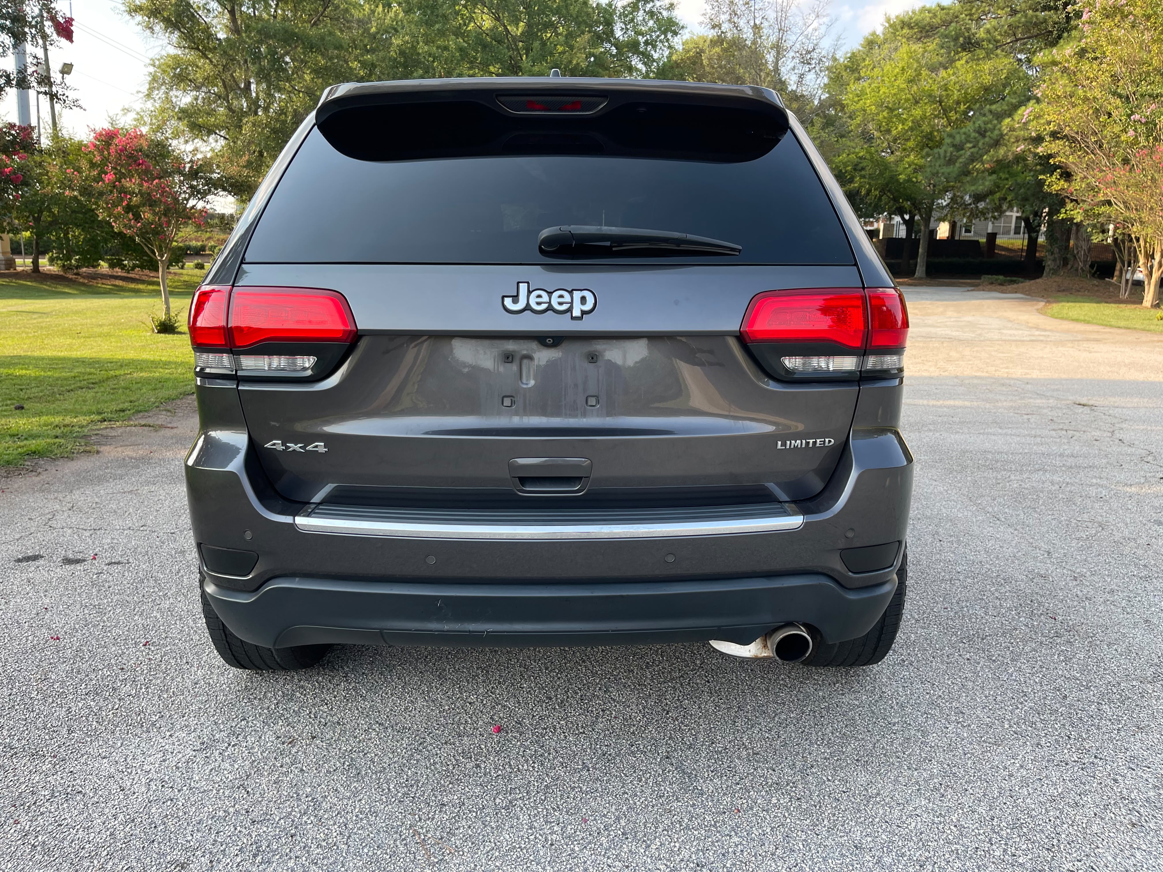 2015 JEEP GRAND CHEROKEE LIMITED – Image 6