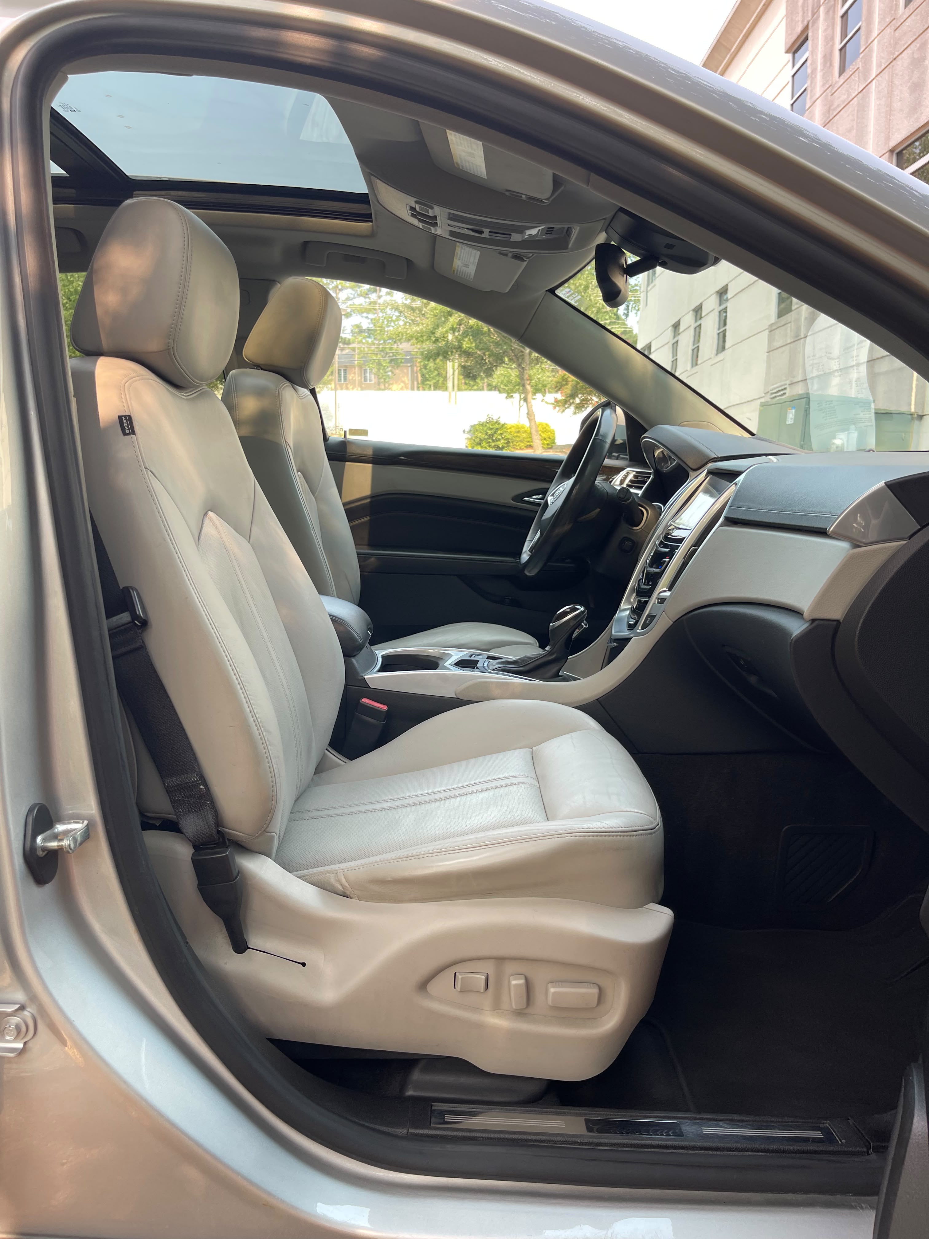 2013 CADILLAC SRX – Image 11