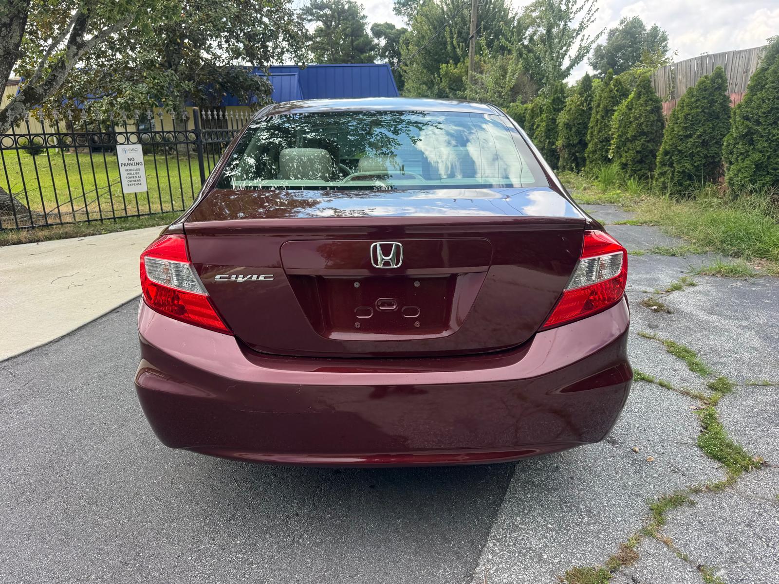 2012 HONDA CIVIC LX 4dr Sedan – Image 13