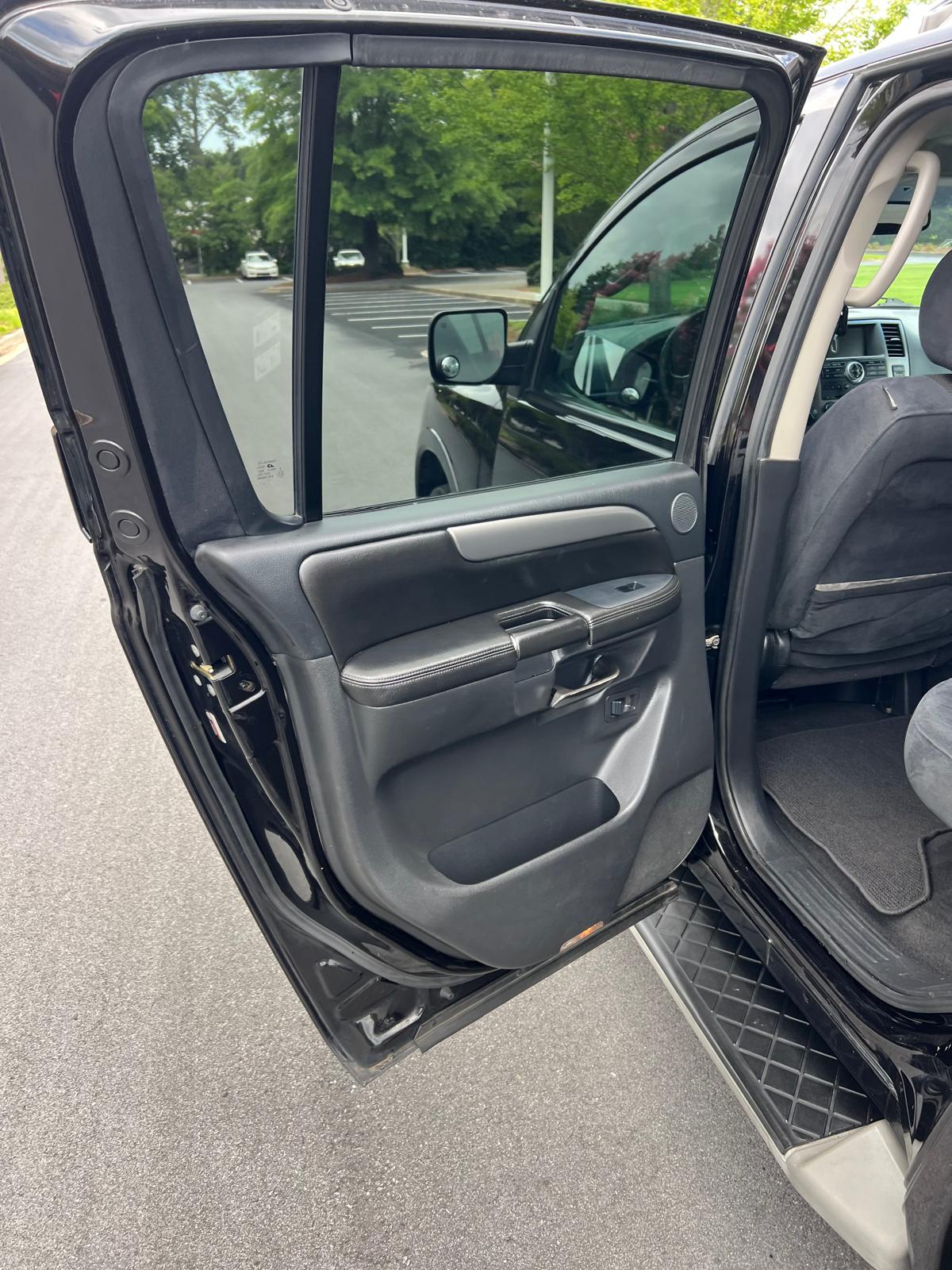 2012 NISSAN ARMADA – Image 21