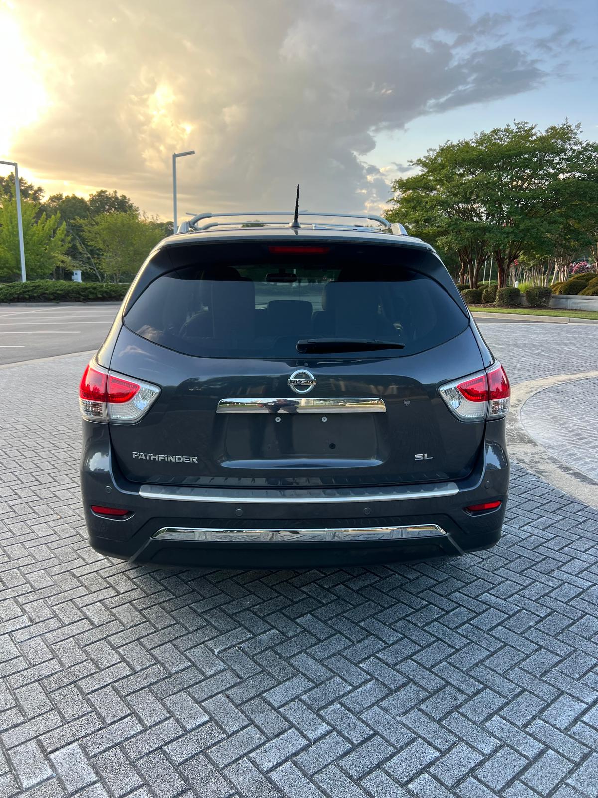 2014 NISSAN PATHFINDER – Image 9