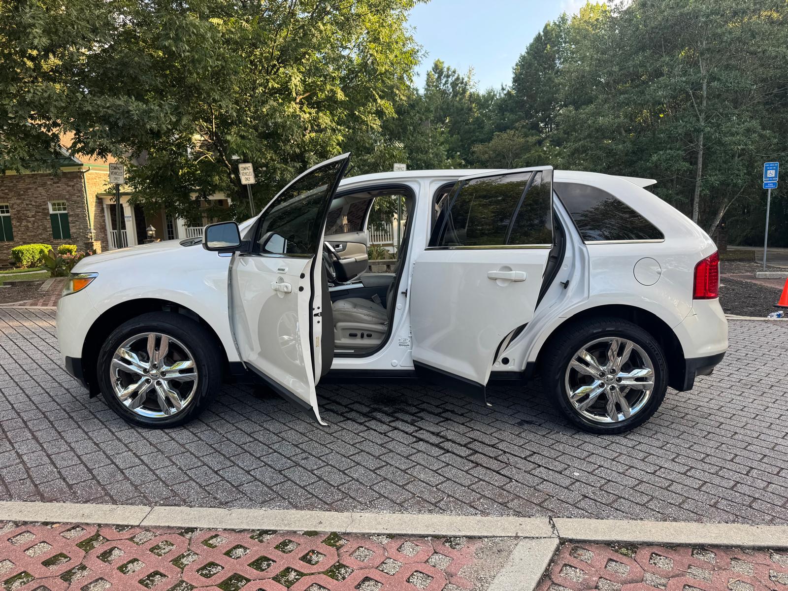 2011 FORD EDGE – Image 18