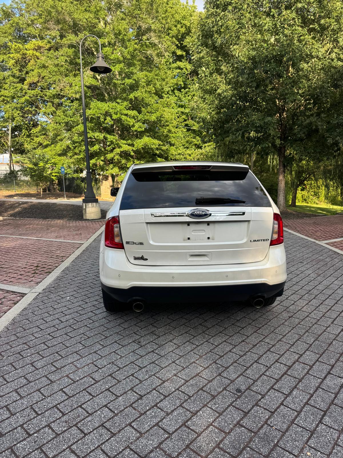 2011 FORD EDGE – Image 10