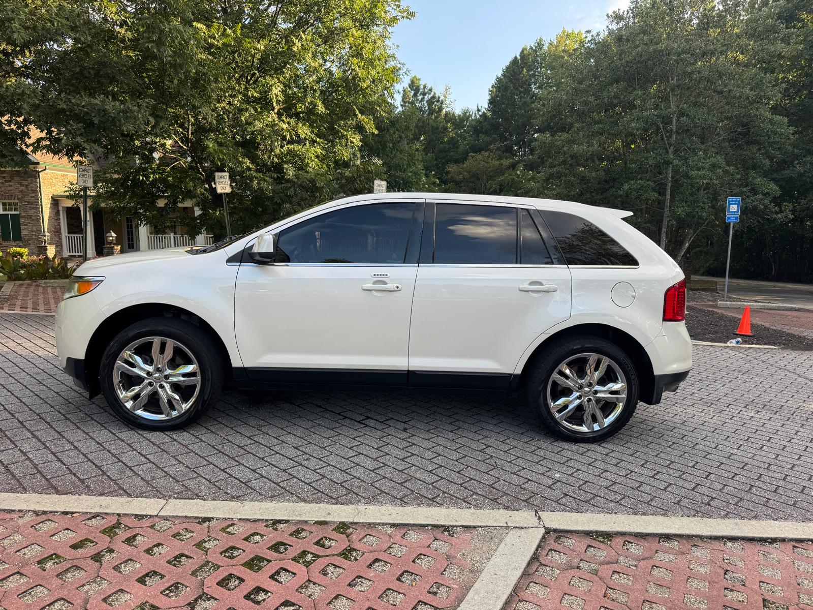2011 FORD EDGE – Image 3